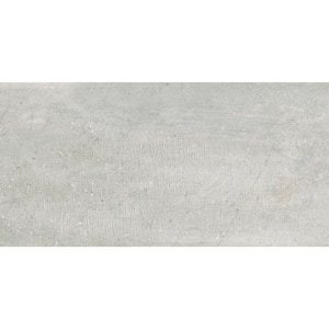 Concrete Look in Porcelain Tile