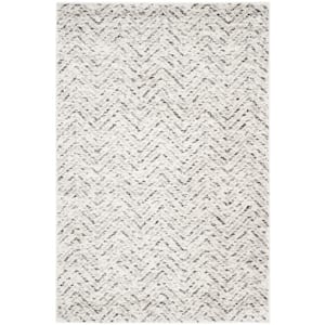 Approximate Rug Size (ft.): 4 X 6