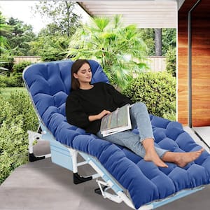 Number of Chairs Included: 1