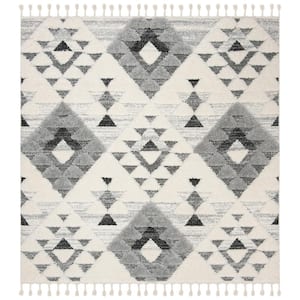 Approximate Rug Size (ft.): 11 X 11