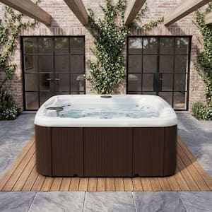 Built-in Lighting in Hot Tubs