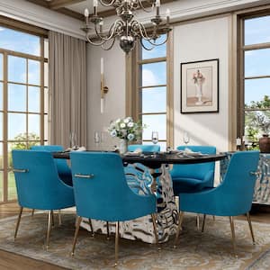 Seating Capacity: Seats 6