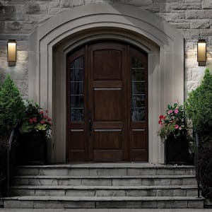 Outdoor Wall Lighting