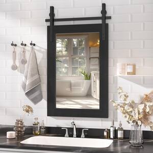 Mirror Height: Medium (20-40 in.)