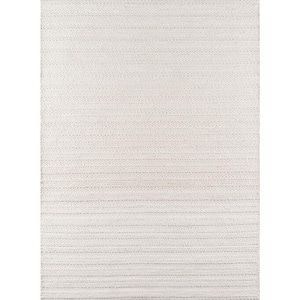 Approximate Rug Size (ft.): 5 X 7