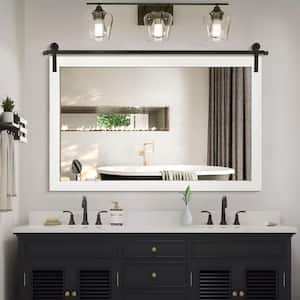 Mirror Height: Medium (20-40 in.)