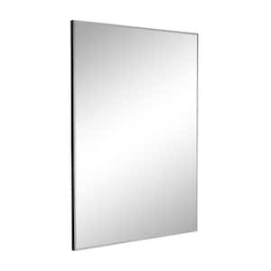 Mirror Height: Medium (20-40 in.)