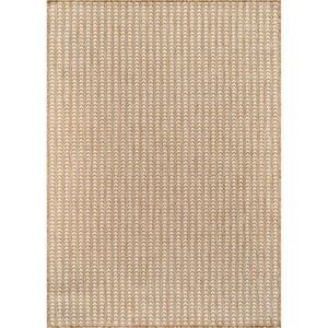 Approximate Rug Size (ft.): 8 X 10 in Outdoor Rugs