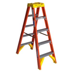 Ladder Rating: Type 1A - 300 lbs.