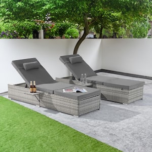 Outdoor Lounge Chairs