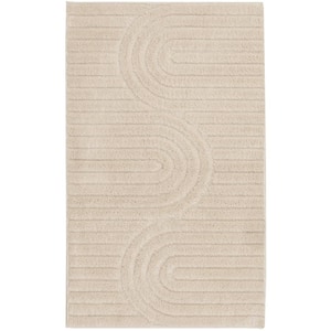 Approximate Rug Size (ft.): 2 X 4