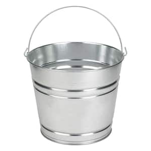 Pails/Buckets/Tubs