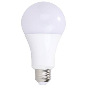 Light Bulb Features: 3-way
