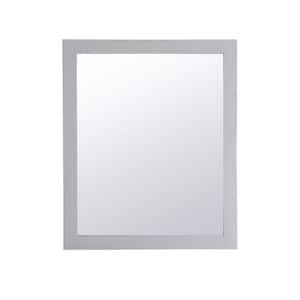 Mirror Height: Medium (20-40 in.)