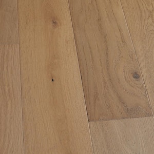 Plank Width: Wide Plank (7+ in)