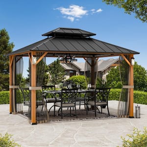 COVERED OUTDOOR OUTDOOR LIVING SPACES