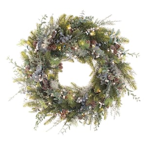 Traditional in Christmas Wreaths