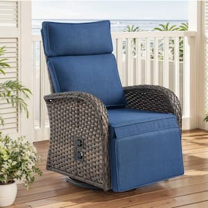 Outdoor Lounge Chairs