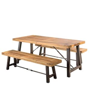 Seating Capacity: Seats 4 People