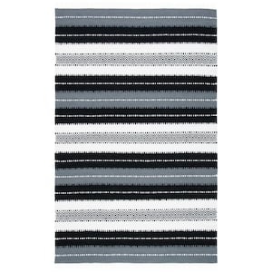 Approximate Rug Size (ft.): 4 X 6