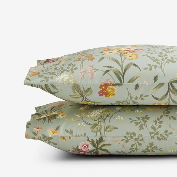 Legends Hotel Blooming Elegance Wrinkle-Free Sateen Pillowcase