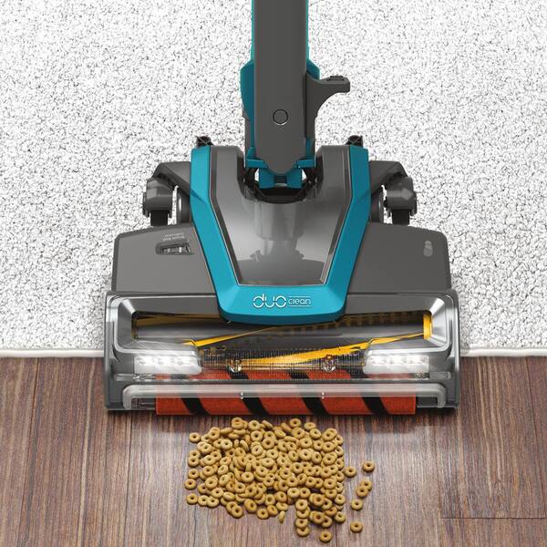 Shark offers vacuum with self cleaning brusholl