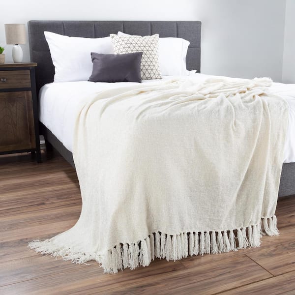 Ultra Plush Oversized Chenille Throw Blanket