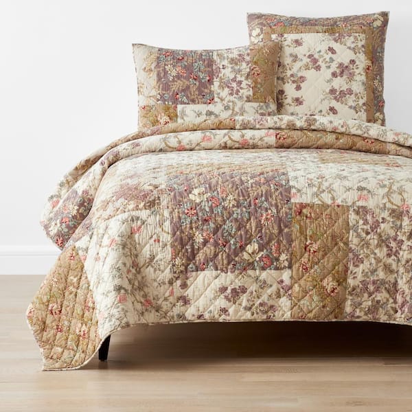 Company Cotton Flora Patchwork Cotton Quilt