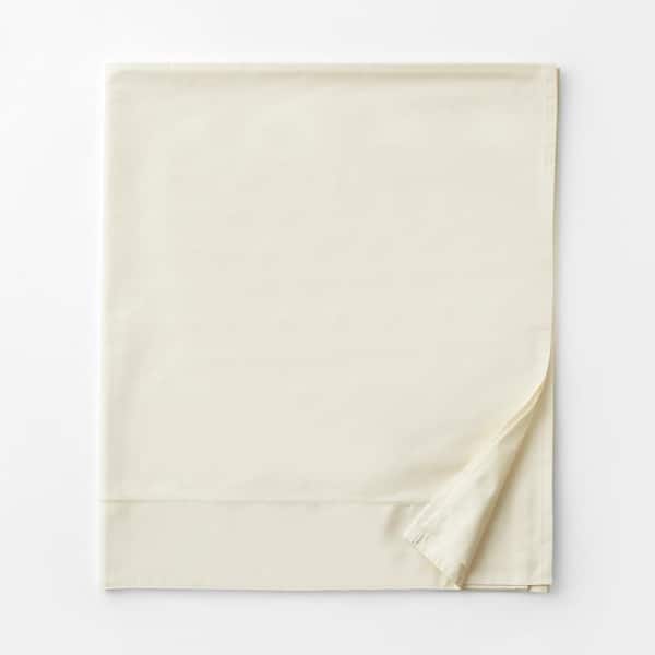 Legends Hotel Organic Solid 300-Thread Count Cotton Sateen Flat Sheet