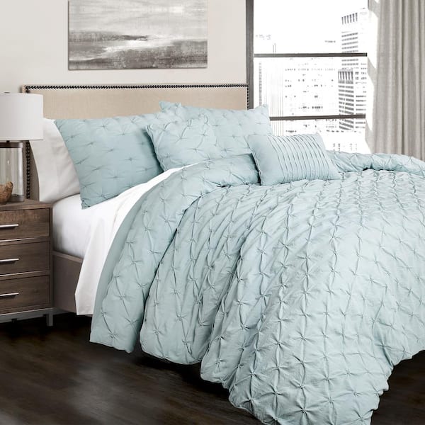 Ravello Pintuck Comforter Set