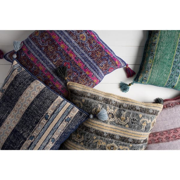 Oskin Graphic Polyester Throw Pillow