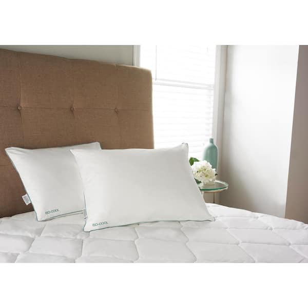 IsoCool Memory Foam Pillow