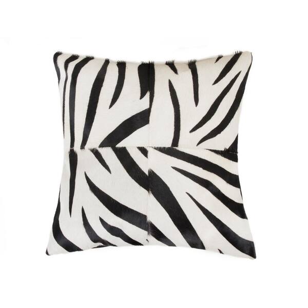 Torino Togo Quattro 18 in. x 18 in. Throw Pillow