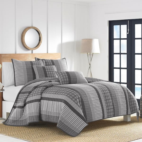 Gulf Shores Quilt Set