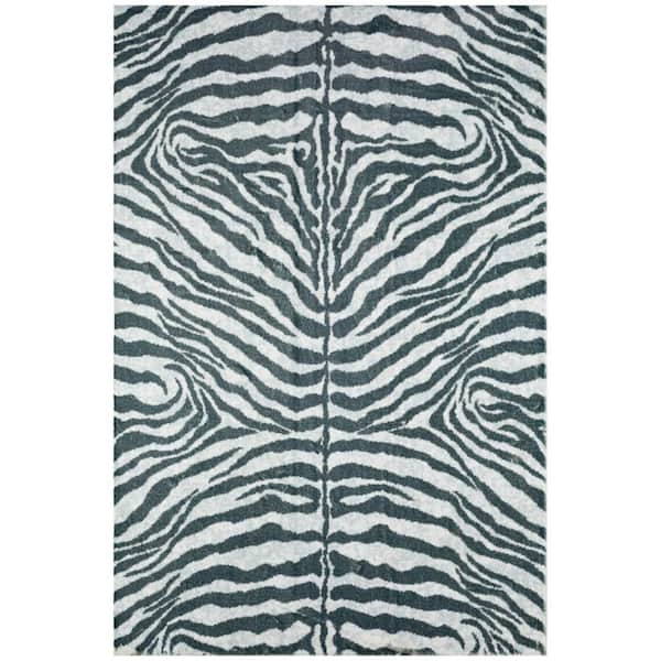 HomeRoots 8 X 10 Gray Animal Print Runner Rug