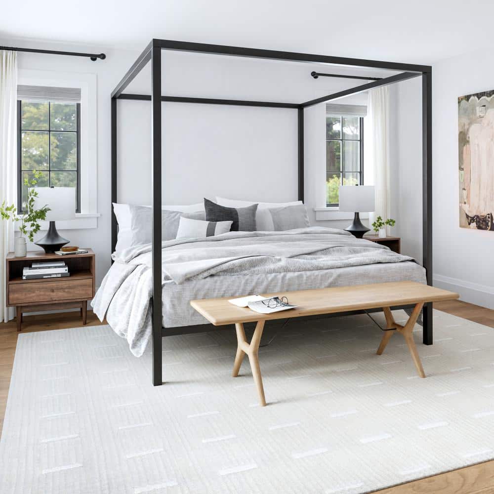 Ivory Rectangular Synthetic Easy Care Area Rug, 4' x 6'