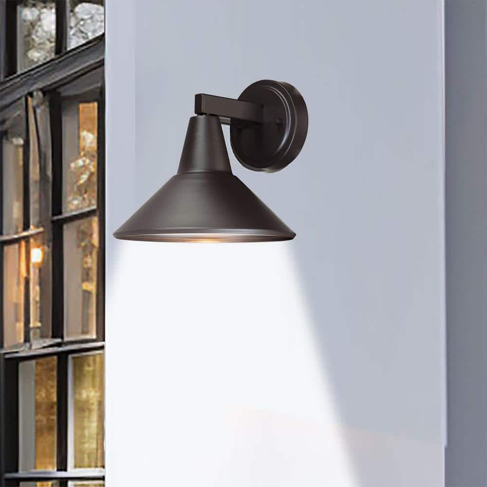 Bay Crest 8.25" Dorian Bronze Outdoor Wall Sconce