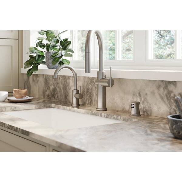 KOHLER Crue Single-Handle Pull-Down Sprayer Kitchen Faucet in Vibrant Stainless