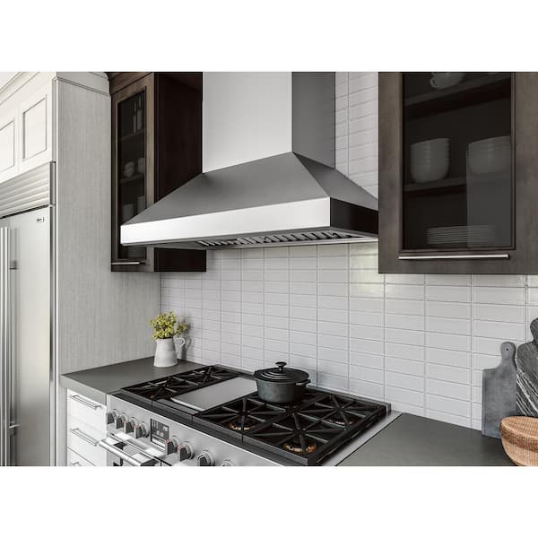 Zephyr Titan 60 in. Wall Mount Range Hood in Stainless Steel