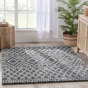 Celeste Evora Moroccan Diamond Pattern Shag Grey 3 ft. 11 in. x 5 ft. 3 in. Area Rug