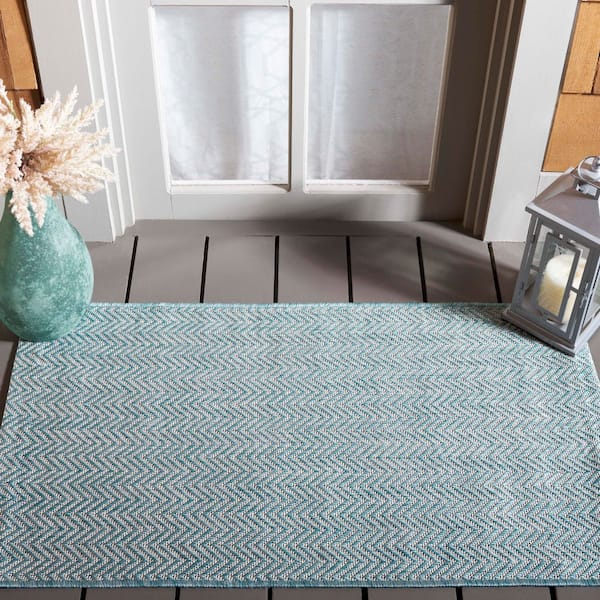 Courtyard Aqua/Gray 2 ft. x 4 ft. Solid Color Chevron Indoor/Outdoor Area Rug