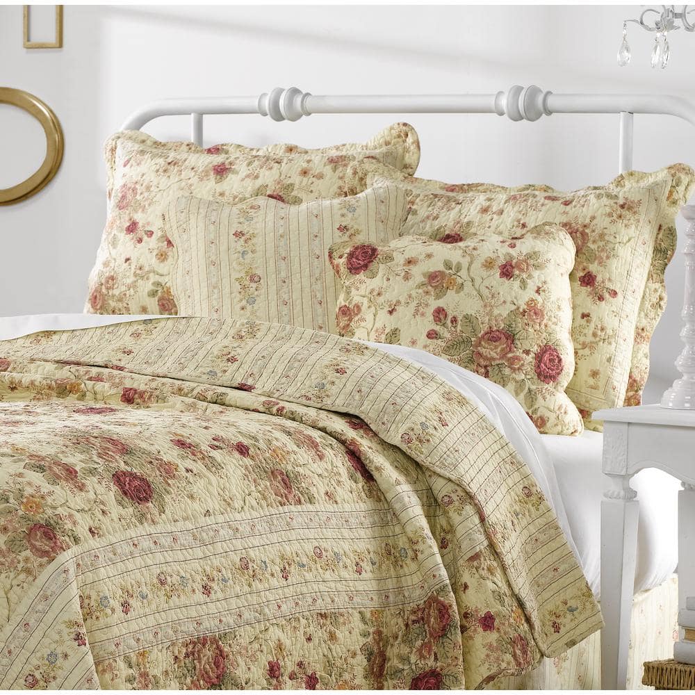 Antique Rose Full Cotton Reversible Quilt Set, Red Floral