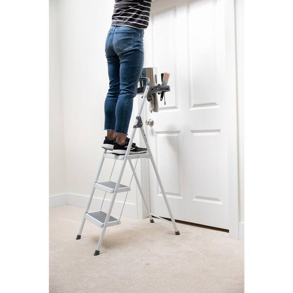 Gorilla Ladders GLS-3-2 3-Step Steel Lightweight Step Stool, 225 Lbs Capacity