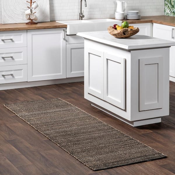 Charcoal 2 ft. 6 in. x 8 ft. Elfriede Farmhouse Jute Blend Runner Rug