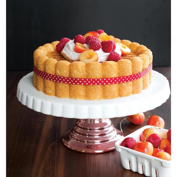 Strawberry Charlotte Cake | Charlotte cake, Desserts, Easy to make desserts