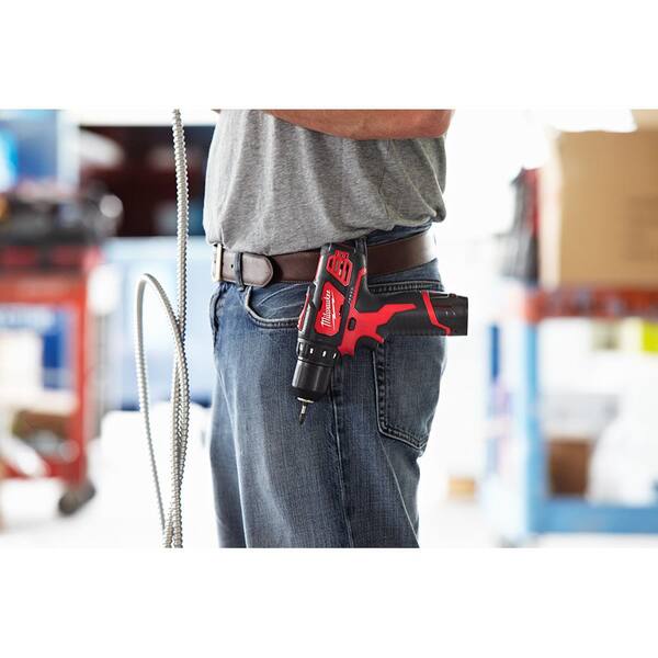Milwaukee - M12 12-Volt Lithium-Ion Cordless 3/8 in. Drill/Driver Kit with PACKOUT Case and Two 1.5 Ah Batteries, Charger