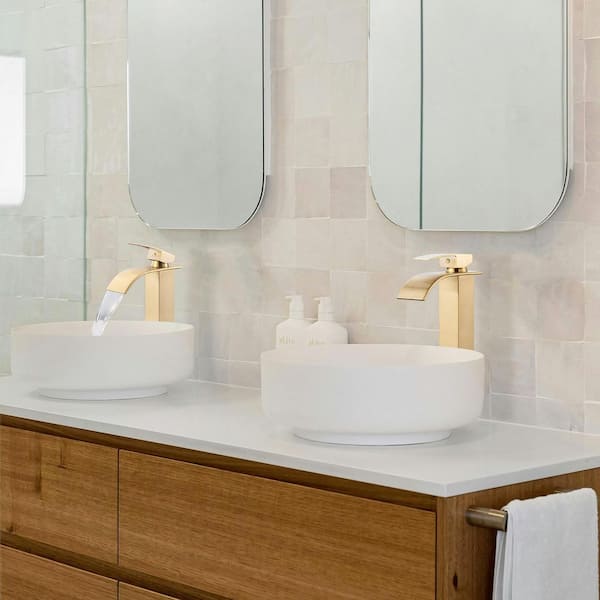 Zalerock Waterfall Single-Handle Single Hole Bathroom Faucet with