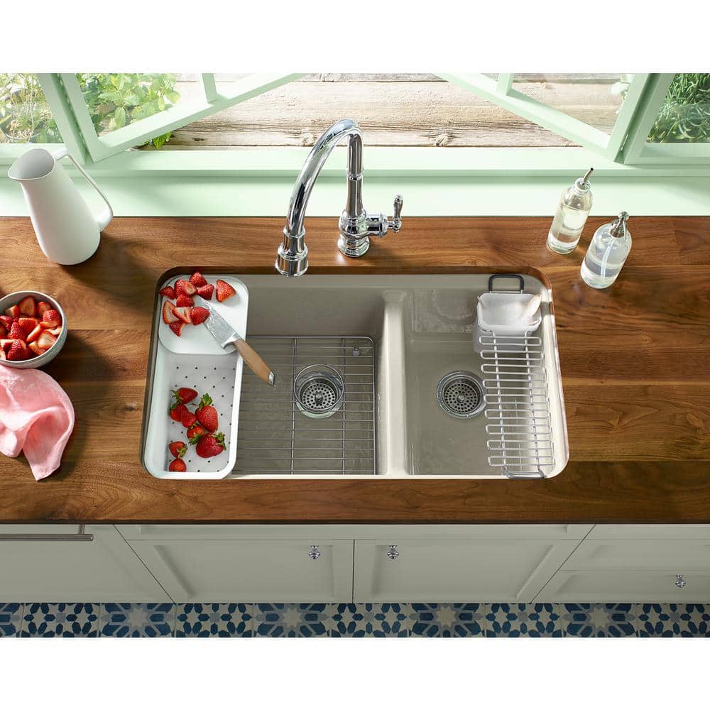 Polished Chrome Pull Down Single Handle Kitchen Faucet