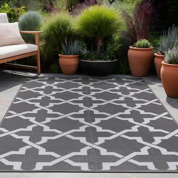 6 X 9 Gray White Lightweight Trellis Reversible Plastic Indoor Outdoor Area Rug