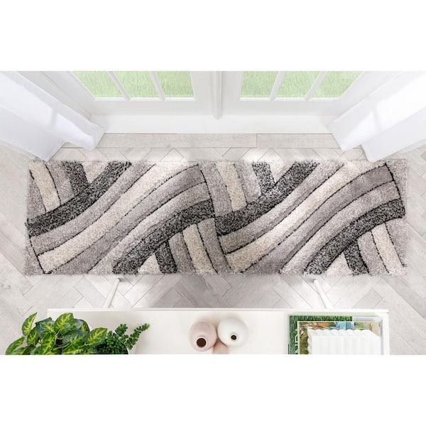 San Francisco Ucci Grey Modern Geometric Stripes 2 ft. 3 in. x 7 ft. 3 in. 3D Carved Shag Runner Rug